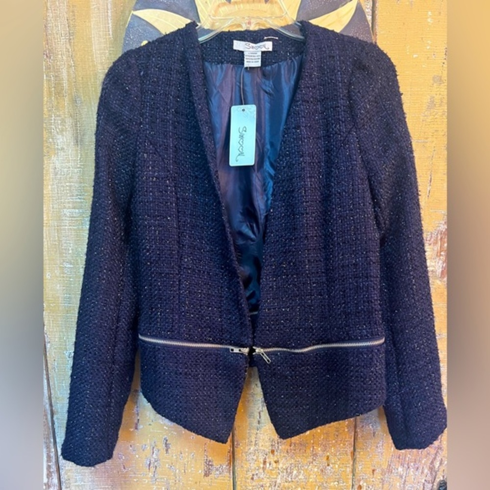 SW❤️❤️N brand sparkle blazer with zip off bottom for 2 styles!!! NWT SZ L✨✨✨